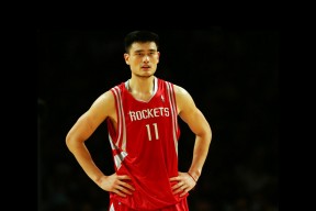 开云体育2026-冰岛风暴，2026世界杯小组赛奇迹之夜，北欧战神横扫西班牙，阿诺德致命一击震惊世界