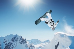 开云官网2026-莱万，当大场面先生的利刃，刺穿奥地利的铁壁