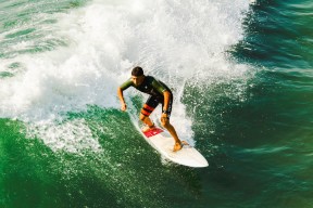 开云体育官方网站-杰伦格林爆发难救主，塔图姆关键封盖助绿衫军险胜独行侠