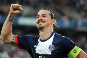 开云体育下载-杜兰特成为全场焦点，广厦队压制快船，当东方战术智慧照亮NBA赛场