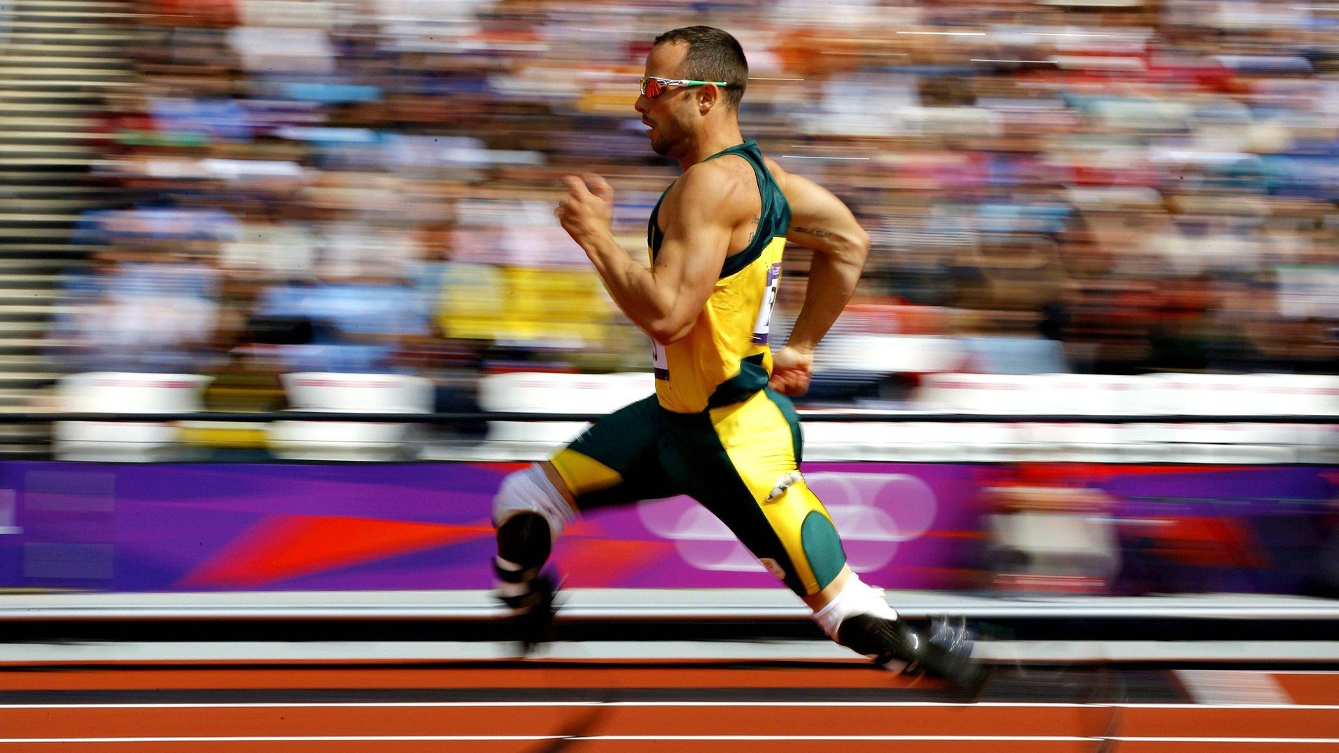 阿圭罗关键战不手软,波兰铁骑力克多特蒙德